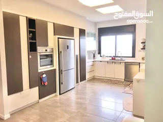  13 شقة مفروشة للإيجار سوبر ديلوكس في الطيرة