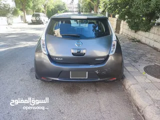  7 2015 Nissan Leaf 10 bar