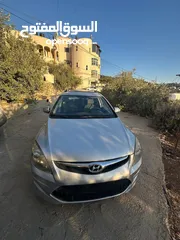  4 موجود Hyundai i30 متور1.6 للبيع متور قير مية المية بلكرتونة