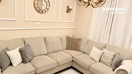  3 طقم زاوية أمركي ب حالة جيدة