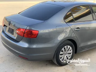  10 Volkswagen Jetta 2013