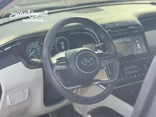  9 هونداي توسان/2022 فل الفل بدون فتحة سقف  2x4 ///240Hp بنزين + كهرباء  ( Haybrid) 1600cc