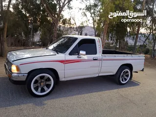  3 بكم تويوتا هايلوكس غماره بنقو بكم