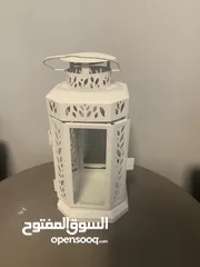  4 فوانيس فضي وابيض