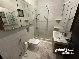  15 شقه مفروشه للايجار في طريق المطار ( Property 40592 )-175037760