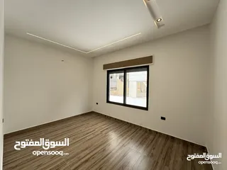  12 شقة ارضية للبيع في مرج الحمام مع ترس و بتشطيبات مميزة