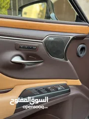  15 LEXUS ES300 2020 بحالة الوكالة