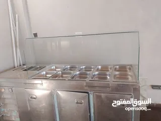  3 اغراض مطعم شبه مستعملة بحالة جيدة جدا