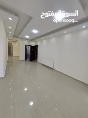  15 شقة طابق اول 4 نوم مجدده بلكامل خلف مطعم ورد بأقل سعر بلمنقطه