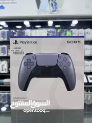  2 PlayStation 5 Wireless Controller ايد تحكم بلايستيشن 5 الاصلية جديدة مسكرة بالكرتونة  لون سلفر مميز