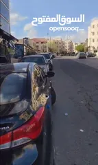  3 محل مميز للايجار بمساحه 1080م يصلح لسوق ضخم سوبرماركت او خضار بموقع مميز وحيوي
