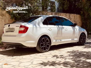  4 سكودا رابيد 2014 للبيع بسعر مميز جدا
