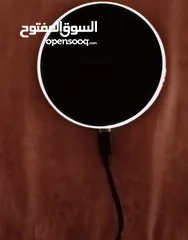  3 شاحن لاسلكي رائع لهواتف ال iPhone  / Samsung
