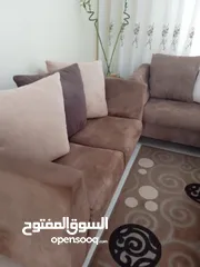  1 كنب ضيوف بحالة ممتازة