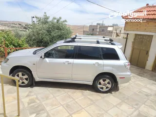  3 ميتسوبيشي اوت لاندر 2003