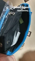  8 شنتة كتف جلد زرقاء