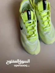  5 حذاء رياضي نايك جديد لا يتم استعماله  zoom fly 4