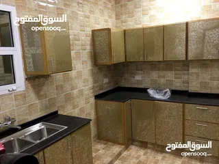  4 شقق مفروشه وغير مفروشه ومكاتب مفروشه ومحلات معبيلة عند مول مسقط