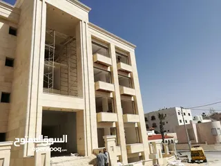  14 مقاولات و صيانة عامة  بناء من الأساس .تشطيبات .كهرباء.ديكورات.دهان . بلاط. تمديدات صحية .