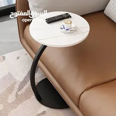  12 طاولة جانبية مستديرة على شكل حرف C، الحل المثالي لكل مكان! رح تغنيكي عن السكملي التقليدية.
