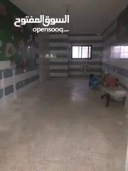  4 مخازن للإيجار