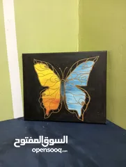  11 اعمال فنية