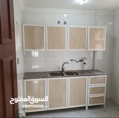  6 ‏للإيجار شقة غرفتين حمامين في السالمية شارع عمان