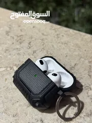  2 Apple AirPods 3