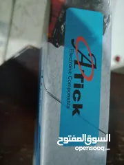  21 كيبورد + ماوس قيمنق  مستعمل مرة واحد و استعمال خفيف من شخص مبتدئ جدا ولا يتقن العب فيه