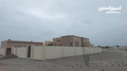  4 منزل للبيع حي الرفعه قريب مسجد الكوثر