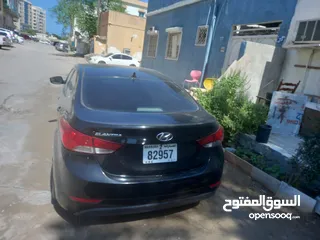  4 Hyundai Elantra