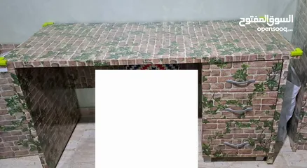 2 مكتب ومكتبه وجررارات