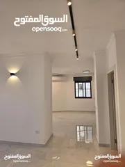  8 سكنه للبيع في طيرة رام الله
