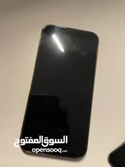  7 iPhone 13 Pro 256 gold    ايفون 13 برو 256    شبه جدييييد . نظيف ذهبي غير مفكوك او مصلح