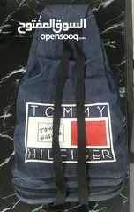  2 حقائب ماركة Tommy Hilfiger أصلية