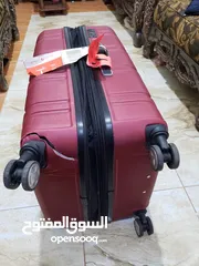  7 حقائب سفر للبيع