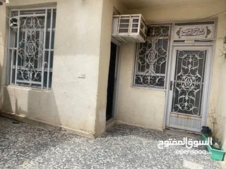  2 بيت للبيع في كربلاء قريب عن الإمام الحسين