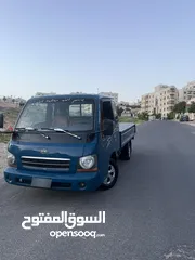  2 Kia frontier
