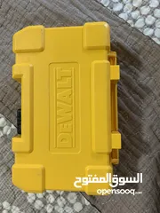  4 ديولت رؤوس مفكات جديد اصلي 100%  29 قطعه ++ رؤوس لجهاز الملتي تول جديدددد
