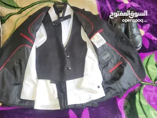  4 بدلة ولادي استخدام مرة واحده بأعتبار جديد مع كندرتها كل صورة عليه قياساتها