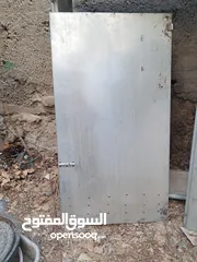  4 خزانة غاز 3 اسطوانات كبيرة