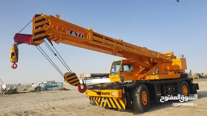  13 KATO CRANE 50 TON