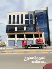  2 مجمع تجاري جديد في موقع مميز للإيجار مخازن وطوابق تجارية
