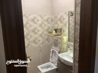  22 شقة فاخرة مفروشة للإيجار