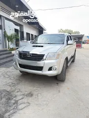  1 تويوتا هايلوكس 2008