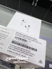  5 AirPods Apple 3rd generation سماعات ايفون الاصدار الثالث جديدة مسكرة بالكرتونة كفالة آبل سنة كاملة