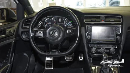  12 2015 Volkswagen Golf R GCC