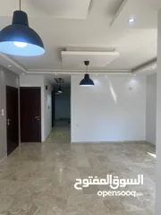  2 شقه فارغة للإيجار سوبر ديلوكس في حي الصحابه 170