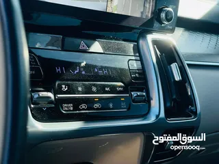  3 كيا  سيرنتو سجنتشر