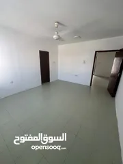  3 استوديو بالعذيبة كبير قريب انزا هوم Studio in Azaiba big near Anza Home